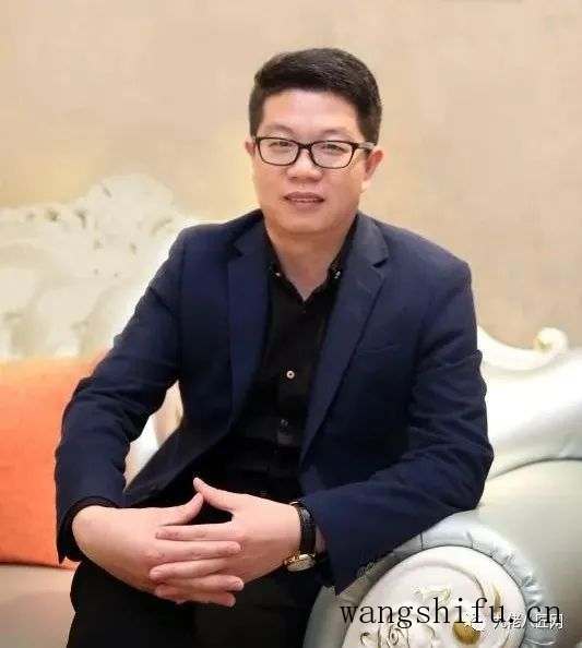 中宇卫浴柜（中宇卫浴柜价格是多少）