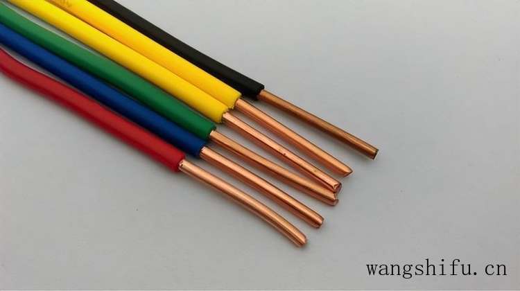 为什么老房改造这么贵？别再说装修公司坑你，贵有贵的道理 旧房翻新 第3张 为什么老房改造这么贵？别再说装修公司坑你，贵有贵的道理 旧房翻新 粉刷匠第3张