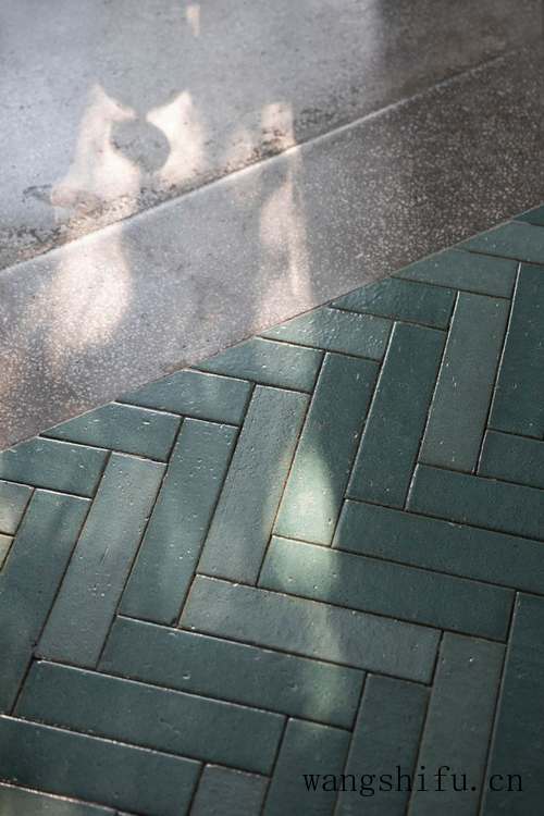 进门玄关效果图（进门玄关效果图）