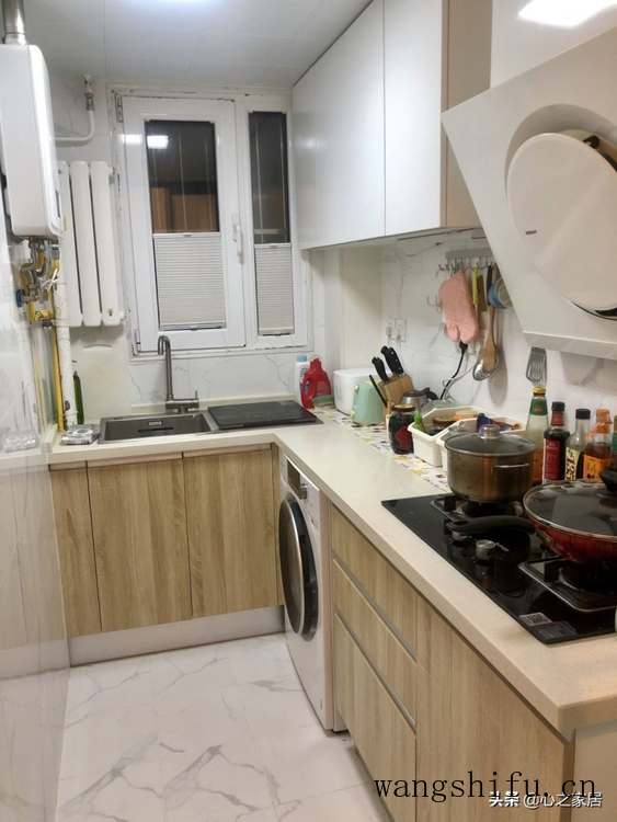 50㎡的老房子花10万翻新，小空间焕然一新，舒适温馨再住十年 旧房翻新 第3张 50㎡的老房子花10万翻新，小空间焕然一新，舒适温馨再住十年 旧房翻新 粉刷匠第3张