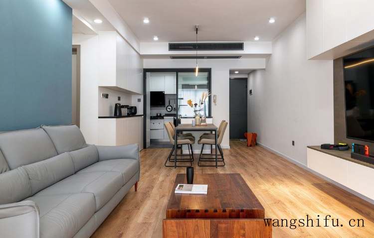 实木整体橱柜（实木整体橱柜多少钱一米）