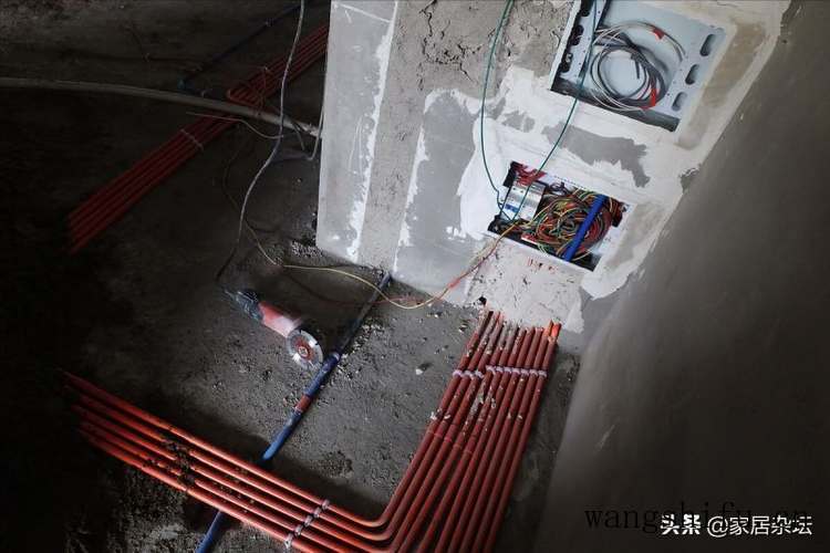 旧房改造的水电很关键，尽量不要采取断点改造，做法可以看这4点 旧房翻新 第2张 旧房改造的水电很关键，尽量不要采取断点改造，做法可以看这4点 旧房翻新 粉刷匠第2张