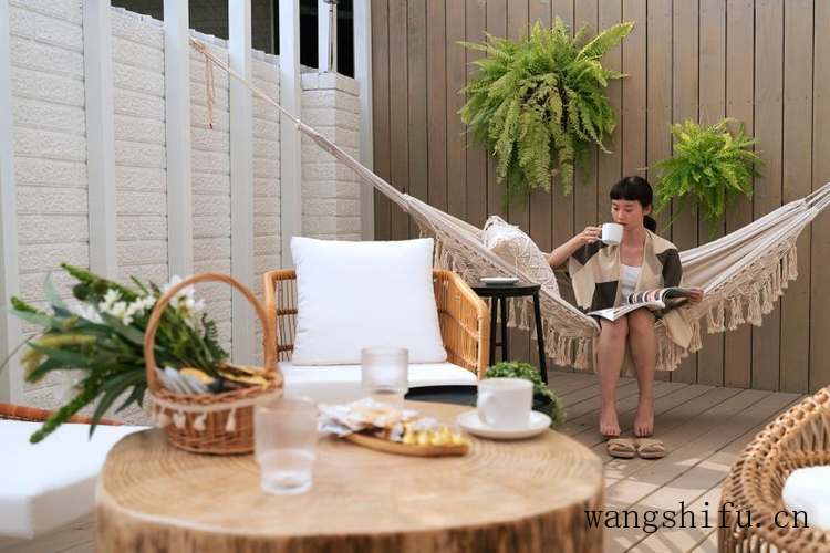 3个小姑娘回乡改造老房子，把家装成想要的样子，不做城市小房奴 旧房翻新 第21张 3个小姑娘回乡改造老房子，把家装成想要的样子，不做城市小房奴 旧房翻新 粉刷匠第21张