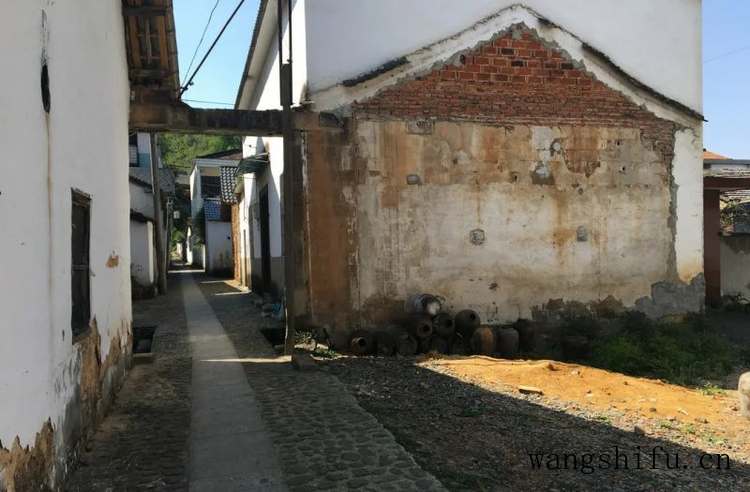 老宅的蜕变改造前生是生活，改造后是情怀 旧房翻新 第3张 老宅的蜕变改造前生是生活，改造后是情怀 旧房翻新 粉刷匠第3张