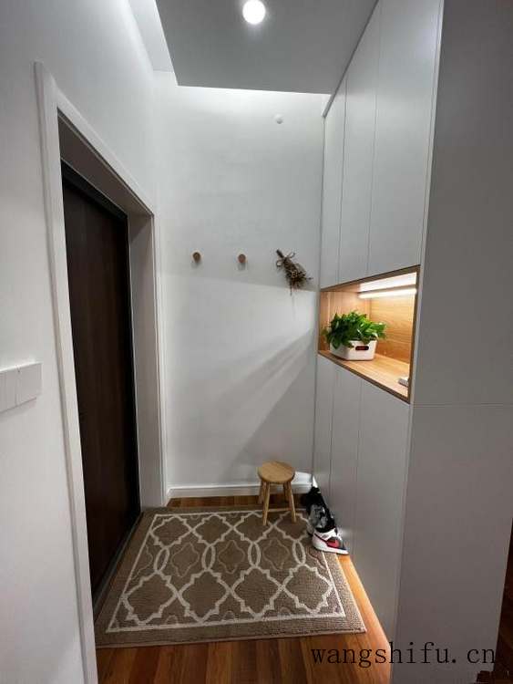 家装壁纸是否真的比涂料更环保？