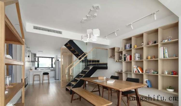 原木风、小复式、去客厅化、120m²小两居翻新，感觉比换房还值 旧房翻新 第2张 原木风、小复式、去客厅化、120m²小两居翻新，感觉比换房还值 旧房翻新 粉刷匠第2张