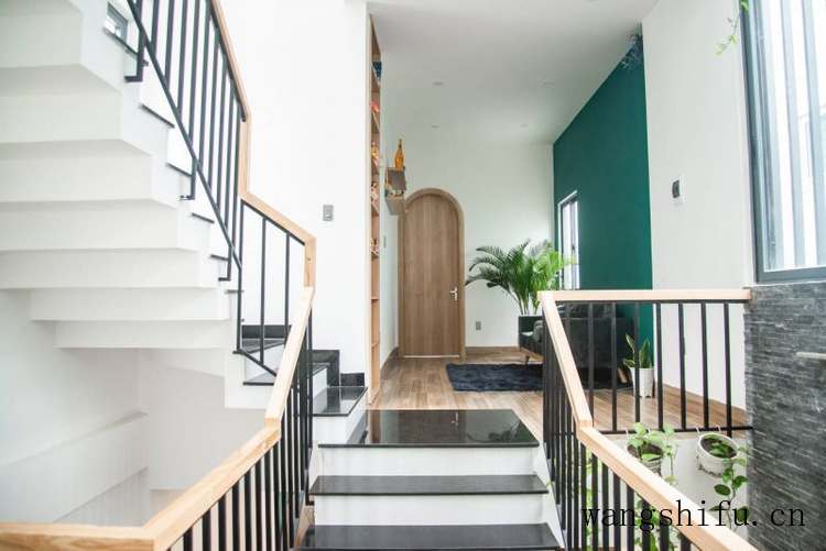 上下3层，为父母翻新的养老房，没想到被吐槽根本不适合老年人住 旧房翻新 第12张 上下3层，为父母翻新的养老房，没想到被吐槽根本不适合老年人住 旧房翻新 粉刷匠第12张