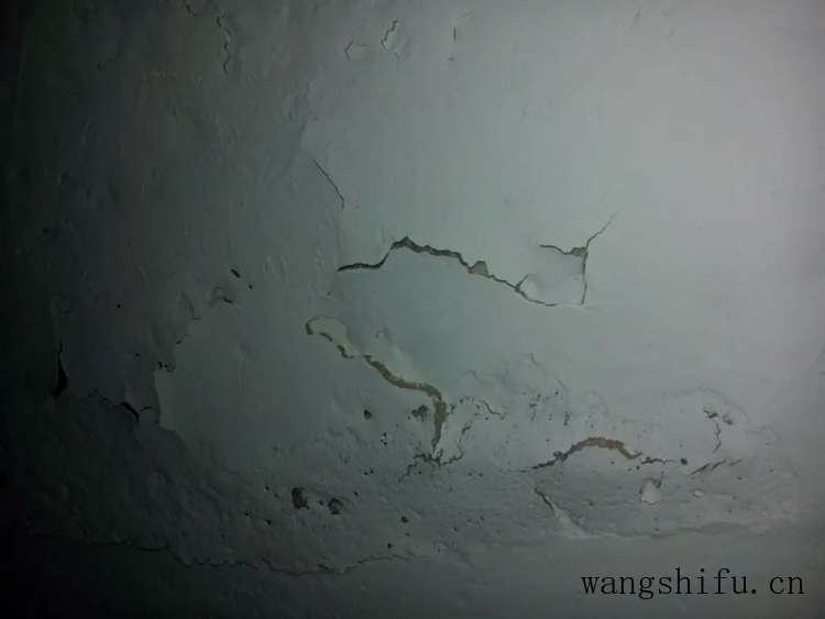 不用搬家，只需7天，老房墙面焕然一新 旧房翻新 第2张 不用搬家，只需7天，老房墙面焕然一新 旧房翻新 粉刷匠第2张