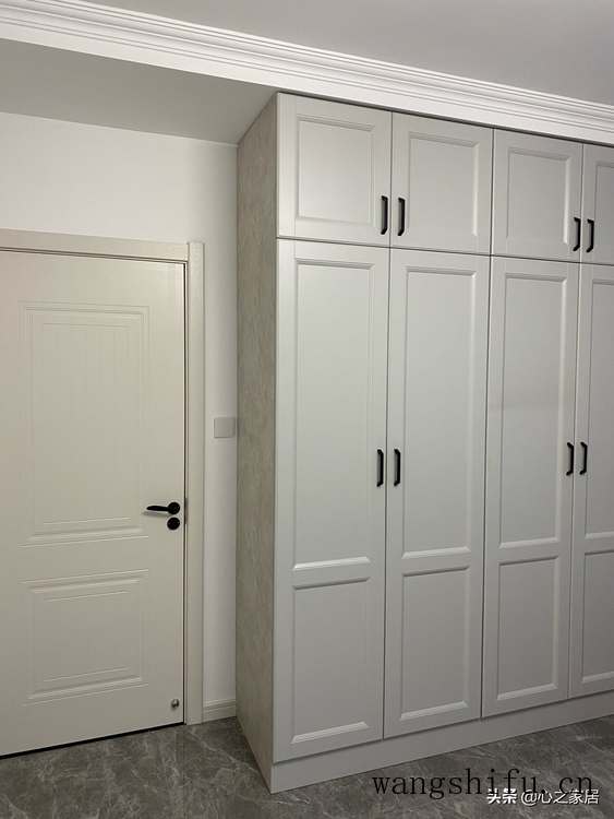 90㎡的房子装修简约实用，空间感宽敞明亮，卫生间三开门大气时尚 旧房翻新 第15张 90㎡的房子装修简约实用，空间感宽敞明亮，卫生间三开门大气时尚 旧房翻新 粉刷匠第15张