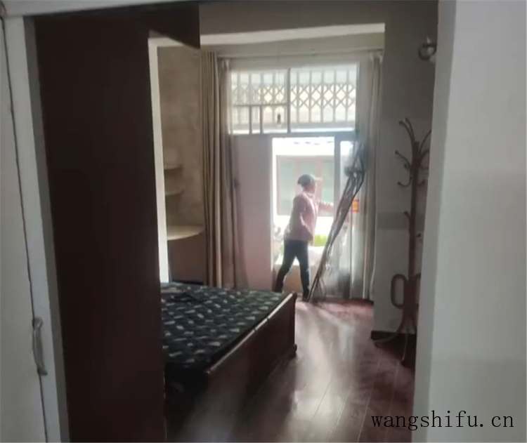 她买下城中村60㎡老破小，用拱门元素进行改造，装修前后天差地别 旧房翻新 第12张 她买下城中村60㎡老破小，用拱门元素进行改造，装修前后天差地别 旧房翻新 粉刷匠第12张