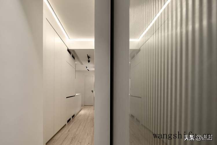 ​60㎡的老破小，住着三代人，挤出3间卧室，还有大衣帽间和书房 旧房翻新 第22张 ​60㎡的老破小，住着三代人，挤出3间卧室，还有大衣帽间和书房 旧房翻新 粉刷匠第22张