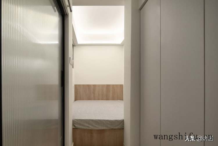 ​60㎡的老破小，住着三代人，挤出3间卧室，还有大衣帽间和书房 旧房翻新 第26张 ​60㎡的老破小，住着三代人，挤出3间卧室，还有大衣帽间和书房 旧房翻新 粉刷匠第26张