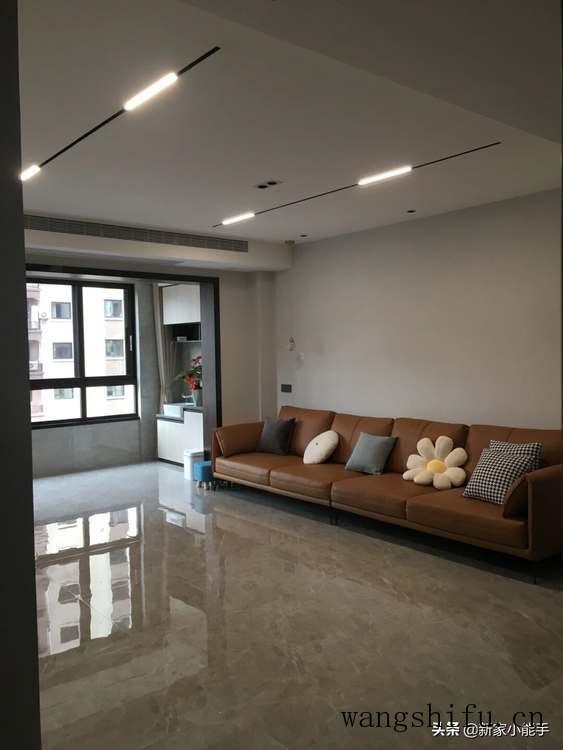 她家首套新房,全屋装修非常简单,三代同堂生活在一起很幸福 旧房翻新 第3张 她家首套新房,全屋装修非常简单,三代同堂生活在一起很幸福 旧房翻新 粉刷匠第3张 她家首套新房,全屋装修非常简单,三代同堂生活在一起很幸福 旧房翻新 第3张 她家首套新房,全屋装修非常简单,三代同堂生活在一起很幸福 旧房翻新 粉刷匠第3张