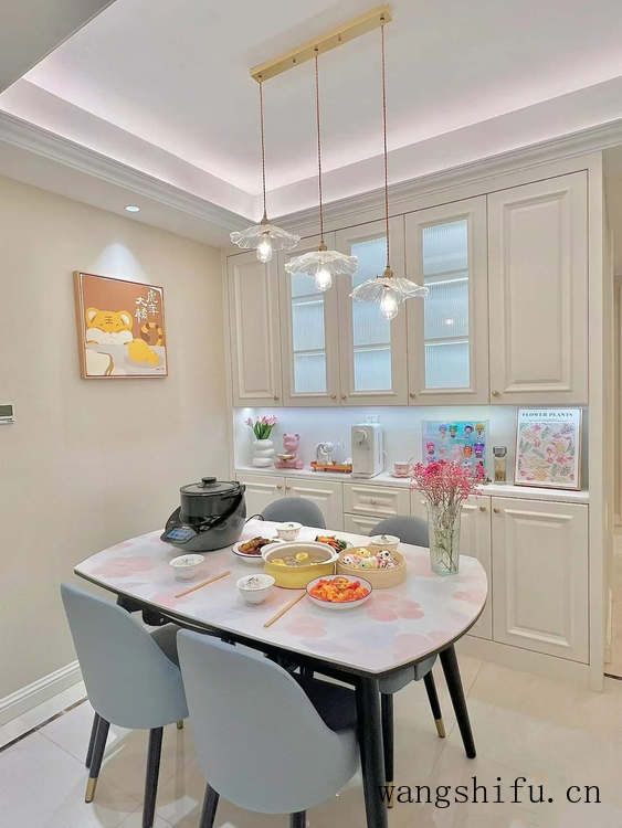 整体厨房（整体厨房定制十大名牌排名）