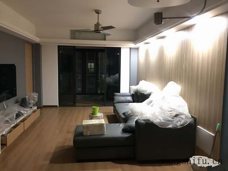 实用面积80㎡，公摊了25㎡，厨房很小，硬装花15W，启动房奴生活 旧房翻新 第2张 实用面积80㎡，公摊了25㎡，厨房很小，硬装花15W，启动房奴生活 旧房翻新 粉刷匠第2张