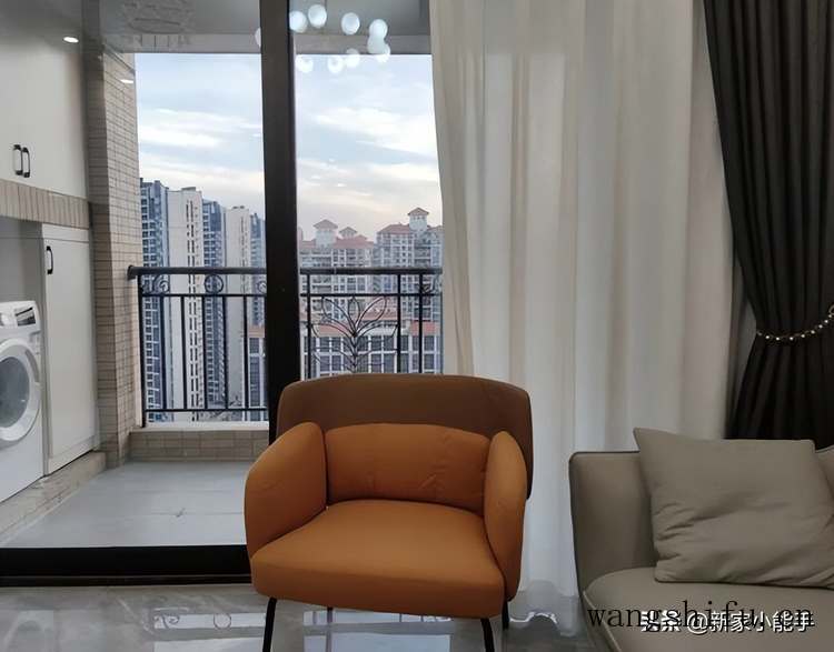 90平经典三房户型，全屋整装灰色调，极简耐看又雅致，分享一下 旧房翻新 第12张 90平经典三房户型，全屋整装灰色调，极简耐看又雅致，分享一下 旧房翻新 粉刷匠第12张