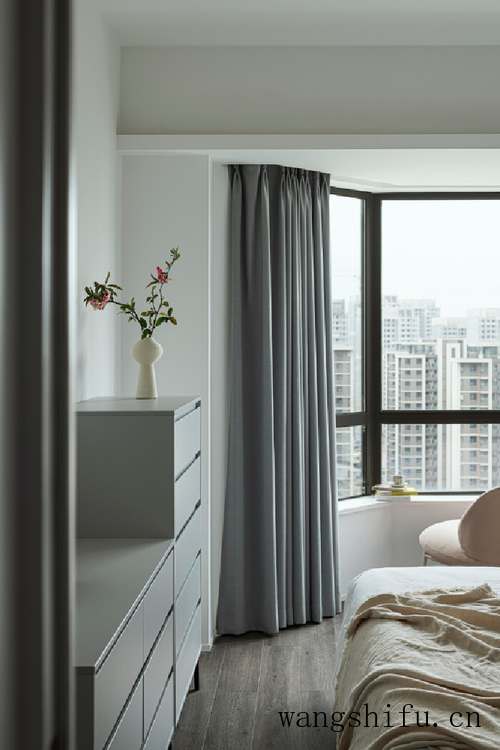 90平清新低调的时尚设计，看的我家也想这么装修了，太羡慕了 旧房翻新 第15张 90平清新低调的时尚设计，看的我家也想这么装修了，太羡慕了 旧房翻新 粉刷匠第15张