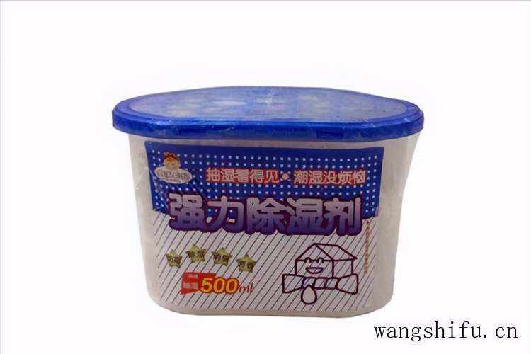 硅胶奶瓶和PPSU材质的优劣比较及选择