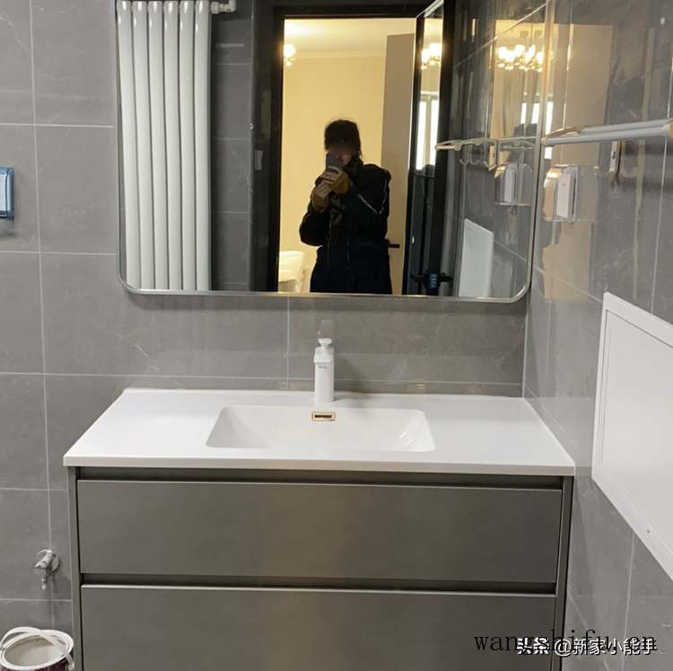 买60寸电视哪个牌子好（买60寸电视哪个牌子好用）