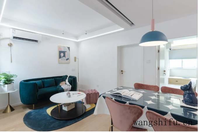 70㎡旧房改造，全屋网红色，客厅像蜗居，完工后却很浪漫 旧房翻新 第6张 70㎡旧房改造，全屋网红色，客厅像蜗居，完工后却很浪漫 旧房翻新 粉刷匠第6张