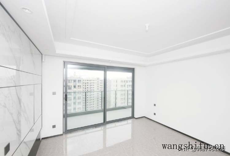 140㎡坚持穷装，光秃秃的大白墙，不做任何收纳，省钱到了极致