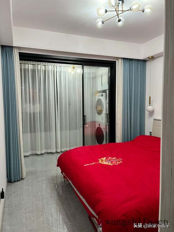 她家花19万装修95平小三房,不做电视墙,把阳台打通效果非常满意 旧房翻新 第7张 她家花19万装修95平小三房,不做电视墙,把阳台打通效果非常满意 旧房翻新 粉刷匠第7张 她家花19万装修95平小三房,不做电视墙,把阳台打通效果非常满意 旧房翻新 第7张 她家花19万装修95平小三房,不做电视墙,把阳台打通效果非常满意 旧房翻新 粉刷匠第7张