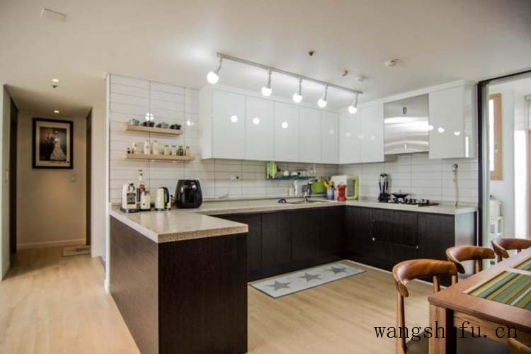 现在才发现，装修越简单越耐看，130㎡舒适干净，溢出屏幕的温馨 旧房翻新 第8张 现在才发现，装修越简单越耐看，130㎡舒适干净，溢出屏幕的温馨 旧房翻新 粉刷匠第8张