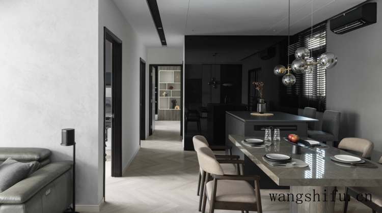 怎么舒服怎么来，130㎡住宅，全屋黑白灰，一人居潇洒又惬意