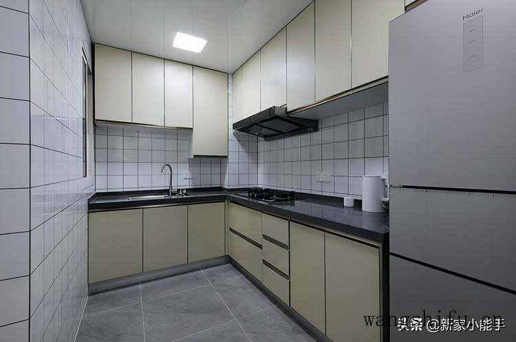 花15W装修65平新房，效果很漂亮，无主灯的设计显得很时尚 旧房翻新 第7张 花15W装修65平新房，效果很漂亮，无主灯的设计显得很时尚 旧房翻新 粉刷匠第7张