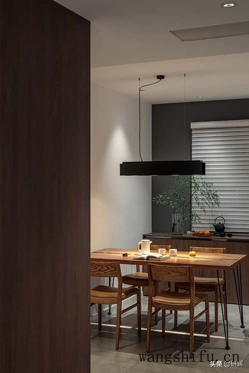 不锈钢卫浴柜（不锈钢卫浴柜的优缺点）