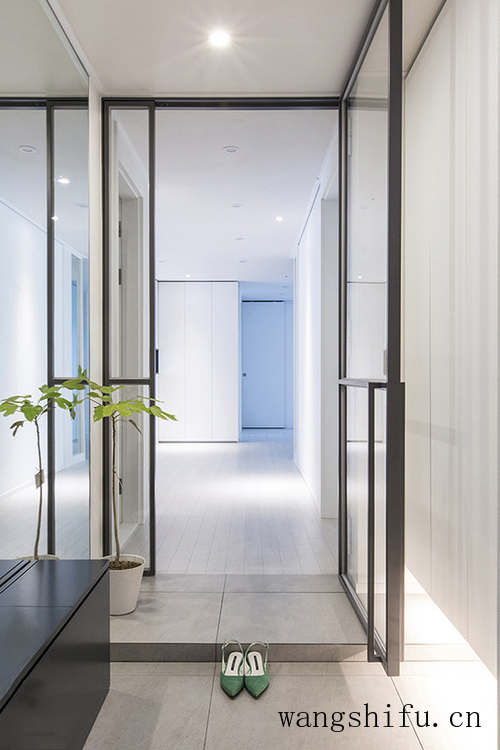 她家把这2点做到了极致，明明是简装，客人来了，却也夸大气舒服