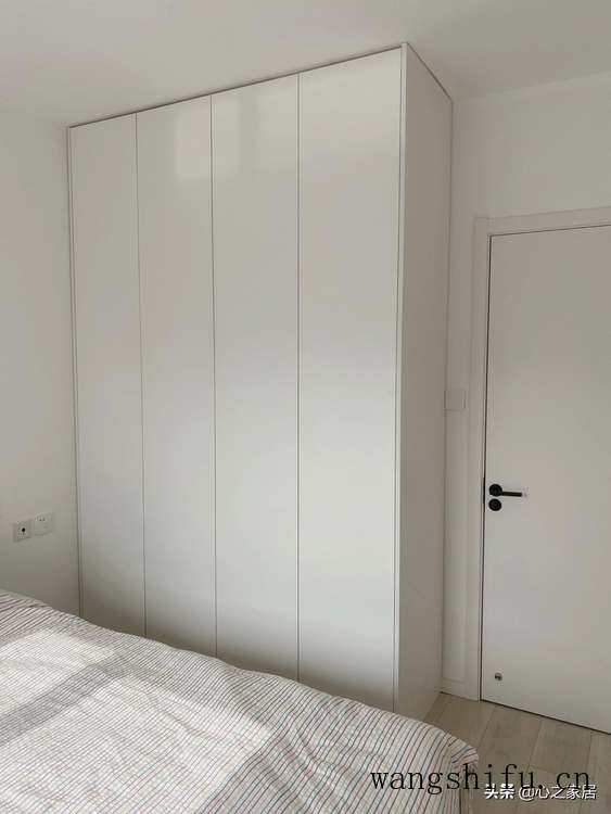 每一种家居风格背后都有故事，70㎡极简装修，打造一种纯净的生活（简约风格家居案例）