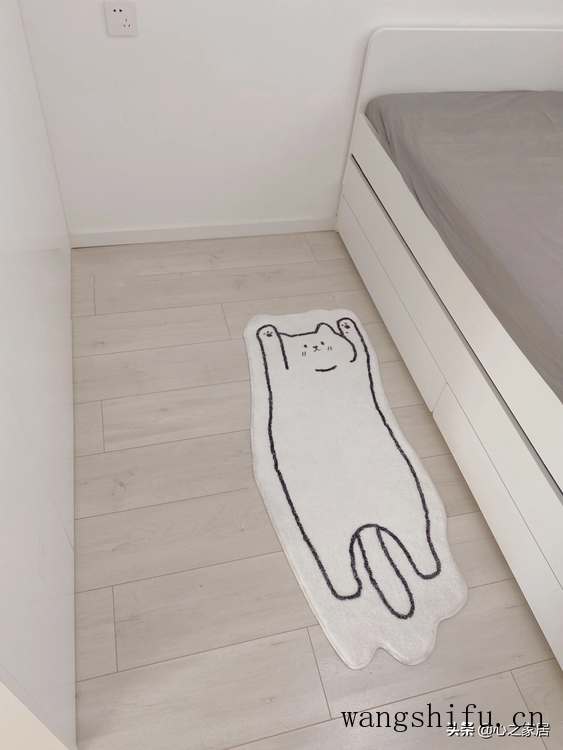 每一种家居风格背后都有故事，70㎡极简装修，打造一种纯净的生活（简约风格家居案例）