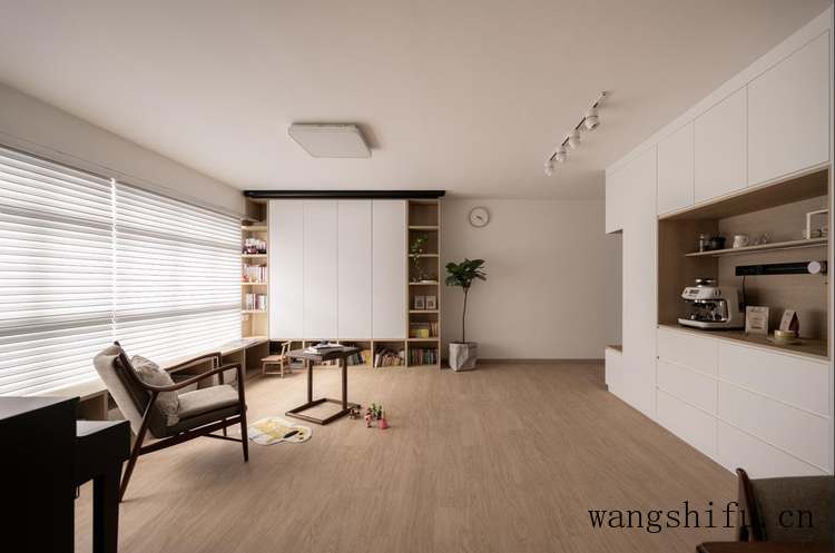 改变“传统客厅”布局，70㎡务实的装修，这才是大多数人喜欢的家 旧房翻新 第1张 改变“传统客厅”布局，70㎡务实的装修，这才是大多数人喜欢的家 旧房翻新 粉刷匠第1张