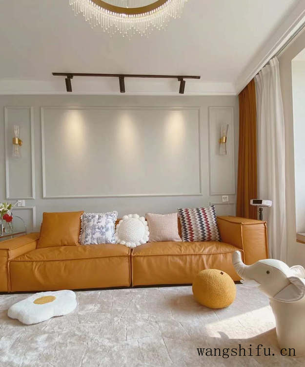 她家80平米，硬装只花了4W，比样板间还漂亮，朋友说花40W都信（4万装修80平米）