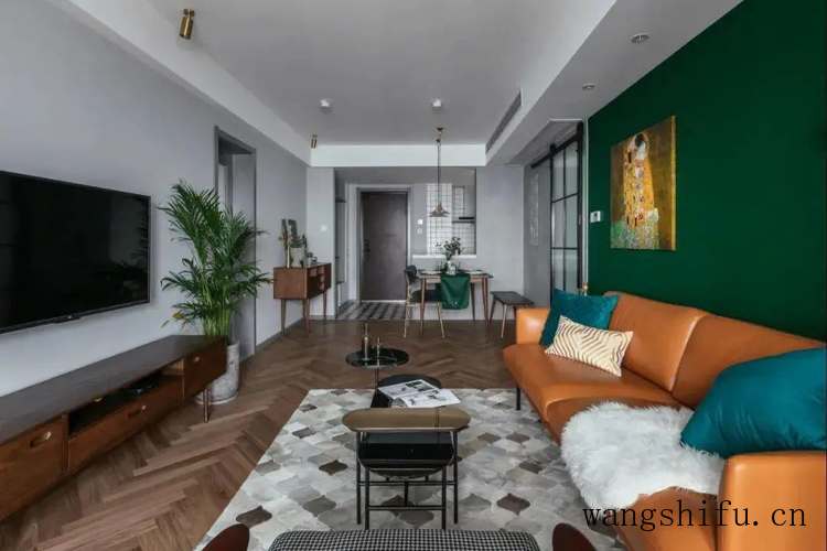 80㎡二房，花5W爆改成浪漫轻奢风的一居室，实用性更强，颜值更高（轻奢风格两室效果图）