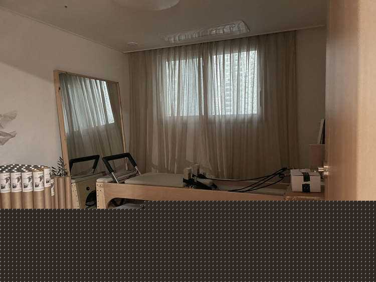 吸塑门板和烤漆哪个好（吸塑门板和烤漆哪个好些）