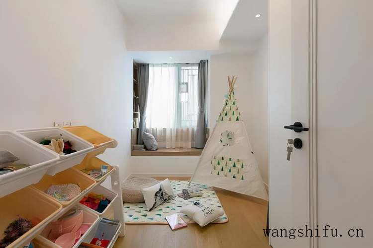 她家仅有75㎡，却因布局巧妙走红，装修效果大气堪比小豪宅 旧房翻新 第17张 她家仅有75㎡，却因布局巧妙走红，装修效果大气堪比小豪宅 旧房翻新 粉刷匠第17张