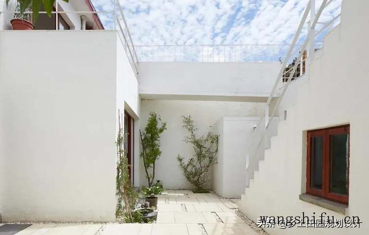 哪个品牌互联网电视机（哪个品牌互联网电视机好）