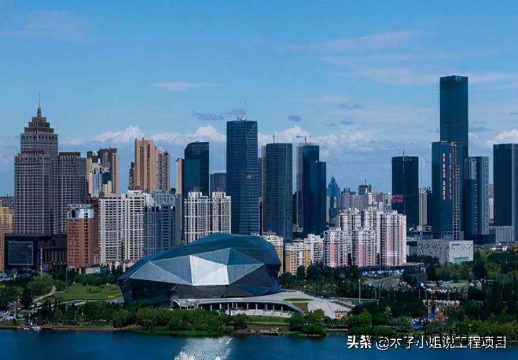 哪个耳机重低音效果好（哪个耳机重低音效果好一点）