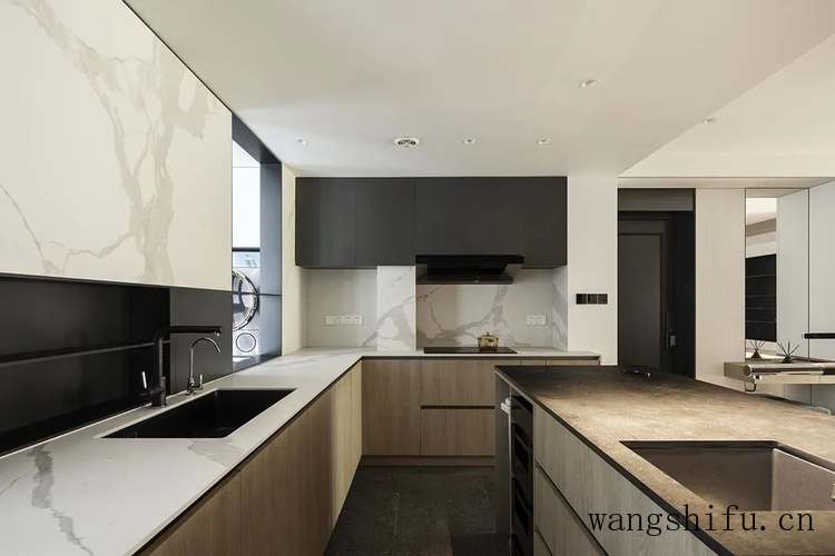 印度橡皮树（印度橡皮树图片）