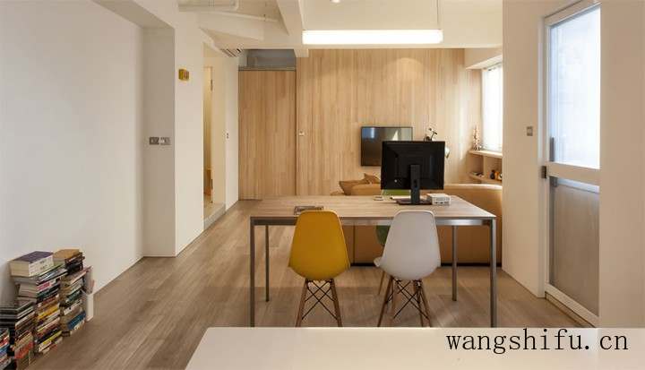 旧房改造，四卧改一卧，去繁从简原木元素的通透世界！