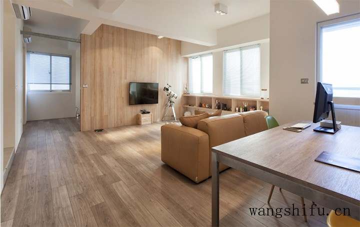 旧房改造，四卧改一卧，去繁从简原木元素的通透世界！
