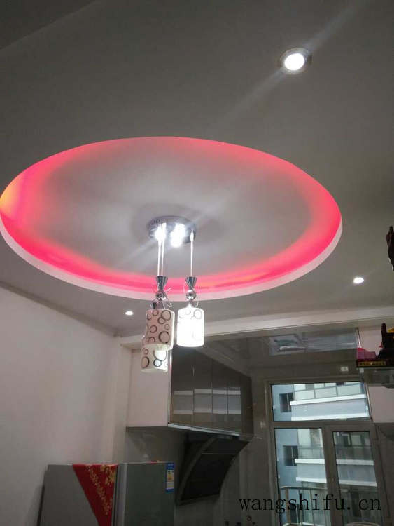 搅拌机怎么用（榨汁搅拌机怎么用）