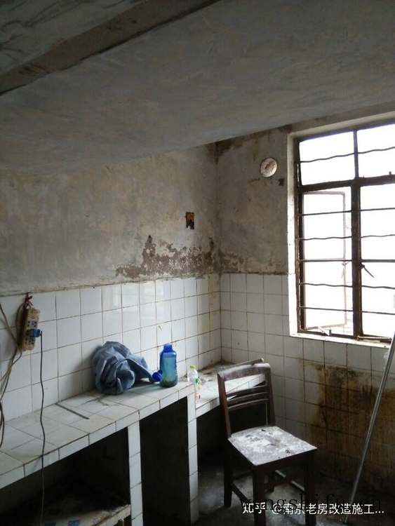 暖手抱枕及暖手抱枕海绵宝宝：温暖你的冬日时光