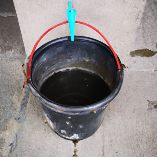 马桶水箱一直流水怎么办