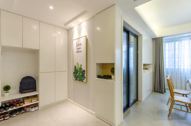 亚克力橱柜（亚克力橱柜门板图片）