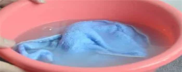 毛巾掉毛最有效的方法