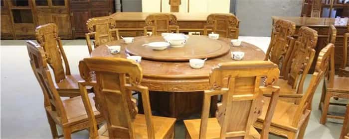 10人餐桌尺寸