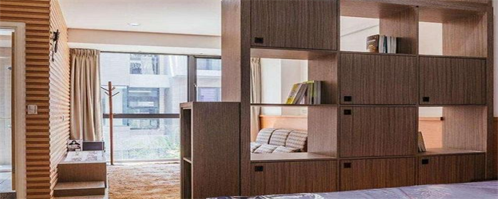 南北通透客厅怎么隔断